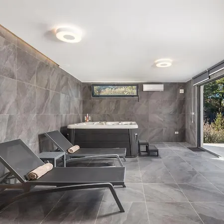 Villa Ma Maison By El-pi Tours Malinska