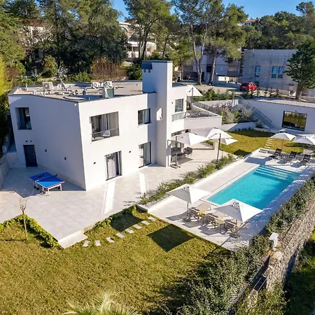 Ma Maison By El-pi Tours