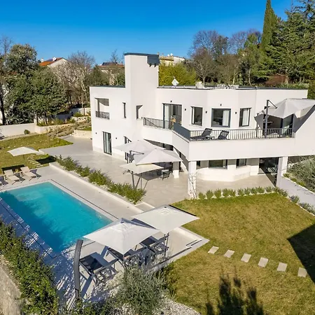 Ma Maison By El-pi Tours Villa *