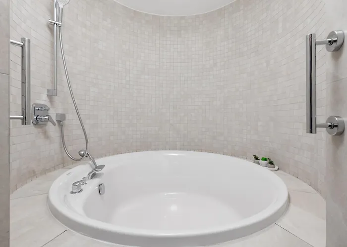 Ma Maison By El-pi Tours Villa