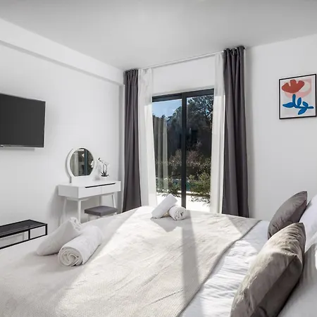 Ma Maison By El-pi Tours * 말린스카
