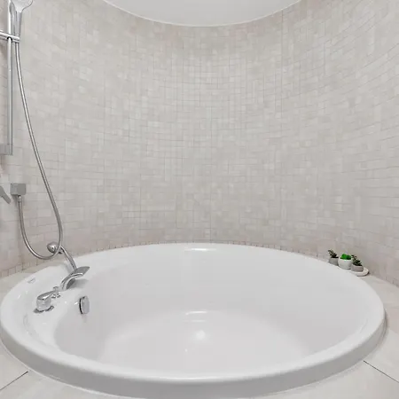 Ma Maison By El-pi Tours Willa