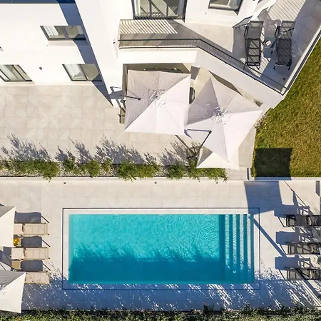 Vilă Ma Maison By El-pi Tours