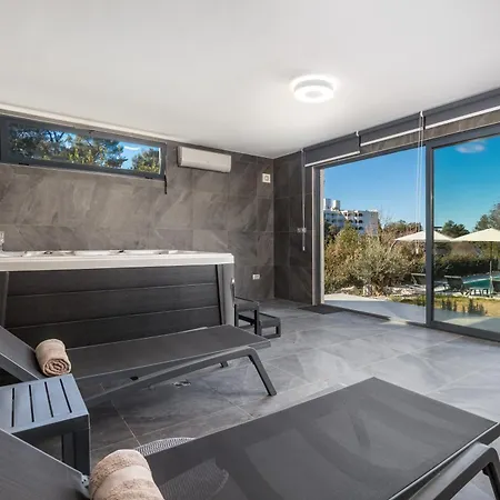 Ma Maison By El-pi Tours Malinska