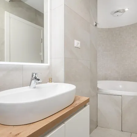 Vilă Ma Maison By El-pi Tours