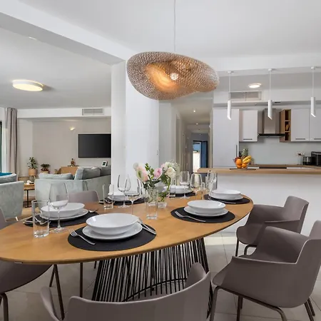 Vilă Ma Maison By El-pi Tours *