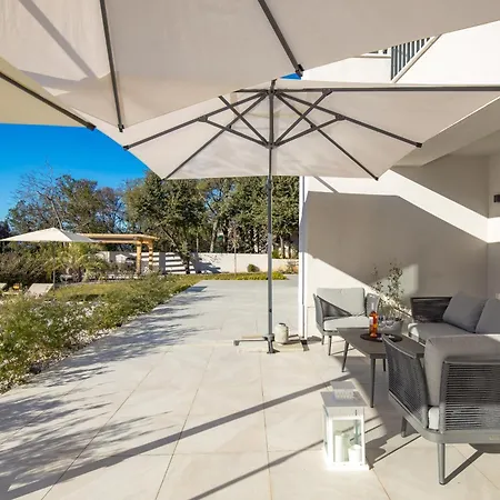 Vilă Ma Maison By El-pi Tours *