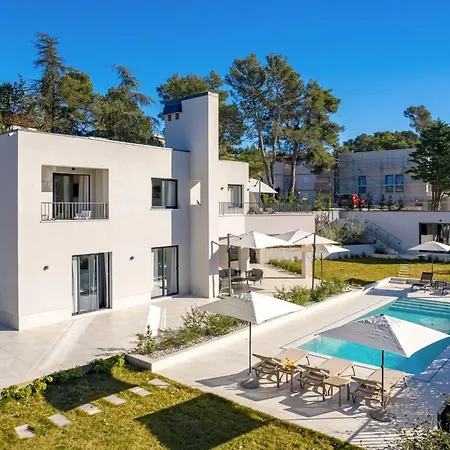 Ma Maison By El-pi Tours *