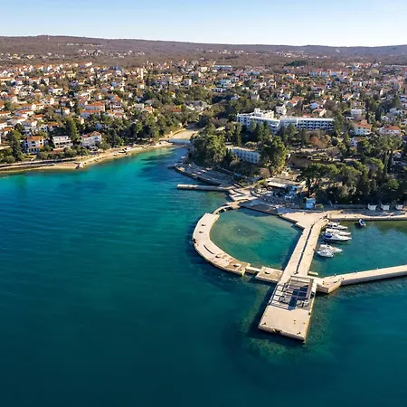 Vilă Ma Maison By El-pi Tours Malinska